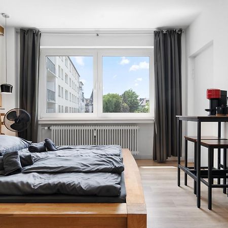 Apartment 4, Direkt Am Bahnhof Aachen Exteriör bild