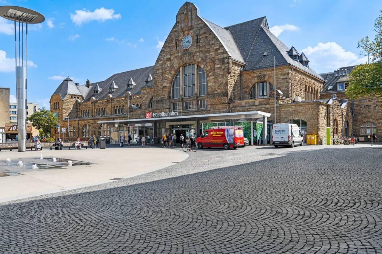 Apartment 4, Direkt Am Bahnhof Aachen Exteriör bild